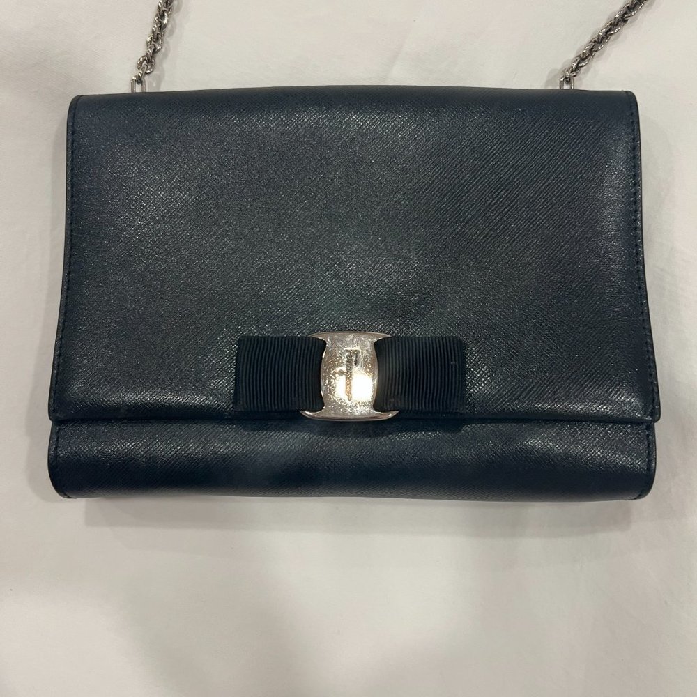 Salvatore Ferragamo Vara Bow Crossbody Bag Black